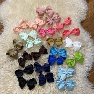 Lot Of 23 boutique style Girls hair bows 4”grosgrain ribbon Alligator Clip